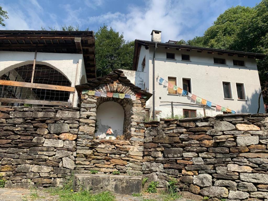 Secret Mountain Retreat Valle Cannobina Orasso Exteriör bild